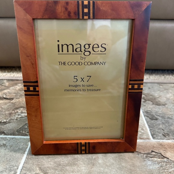 The Good Company inlaid wood frame - Picture 6 of 6